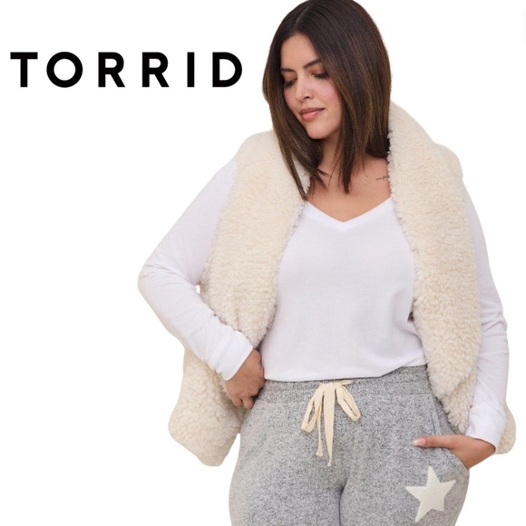 TORRID Sherpa Drape Vest - Powder Puff - Size 6X - Picture 1 of 16